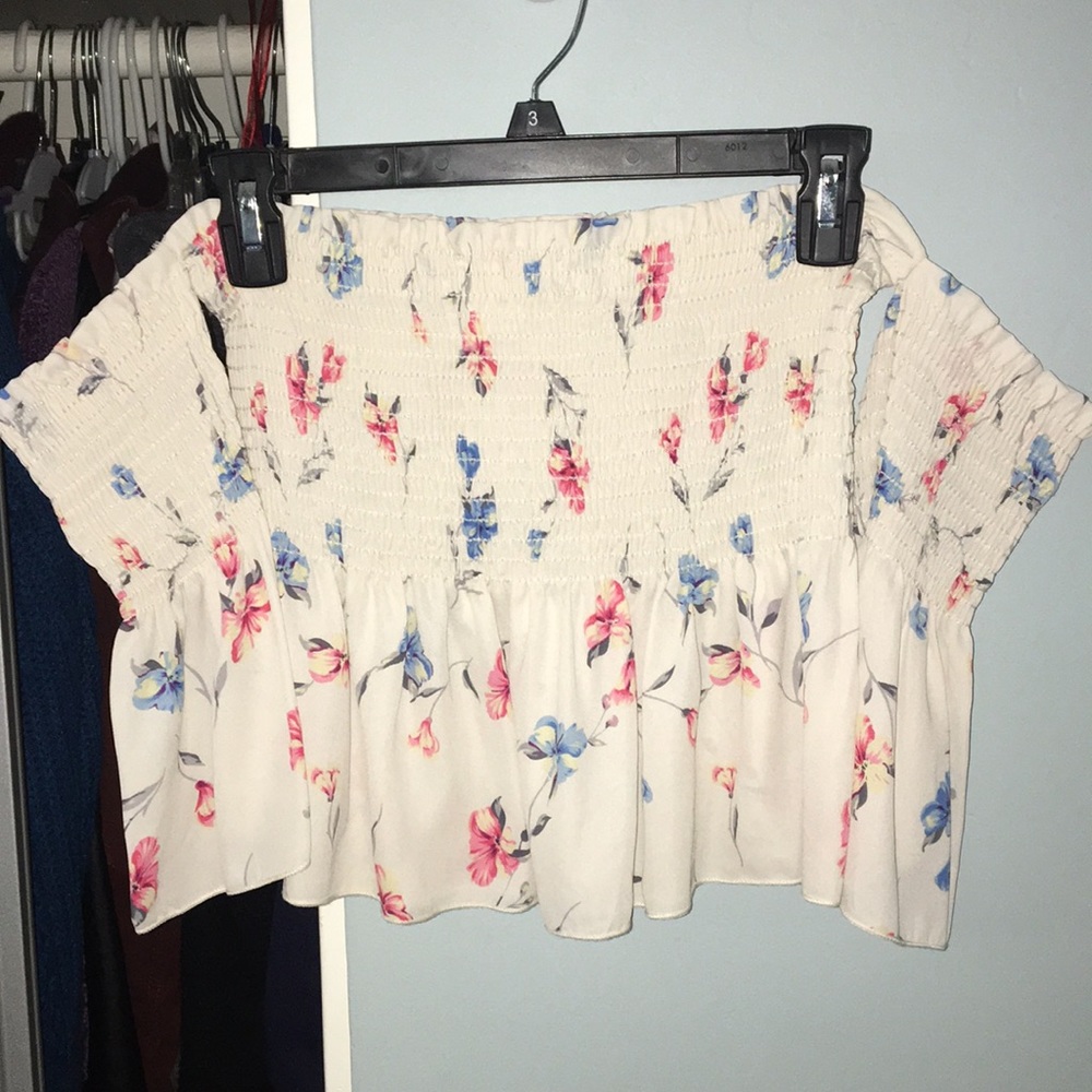 Off the shoulder top with off the shoulder sleeves